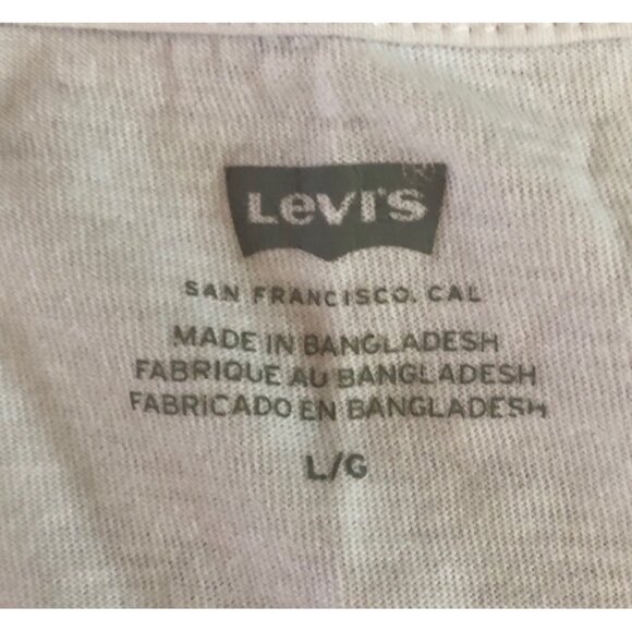 Levis White Graphic T-Shirt Womens Size Lrg Colorful Logo100% Cotton - Picture 3 of 7